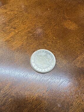 Vintage Pokemon Pikachu Metal Coin #25 2000 Nintendo Wizards